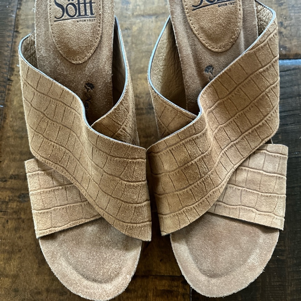 Sofft Ciera sandals with tan crossover crocodile leather straps cork wedge heels - Picture 4 of 6